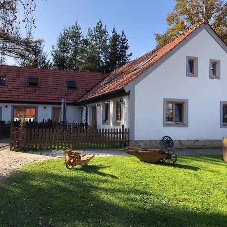 Apartmany Kojakovice - Trebon Jílovice Εξωτερικό φωτογραφία