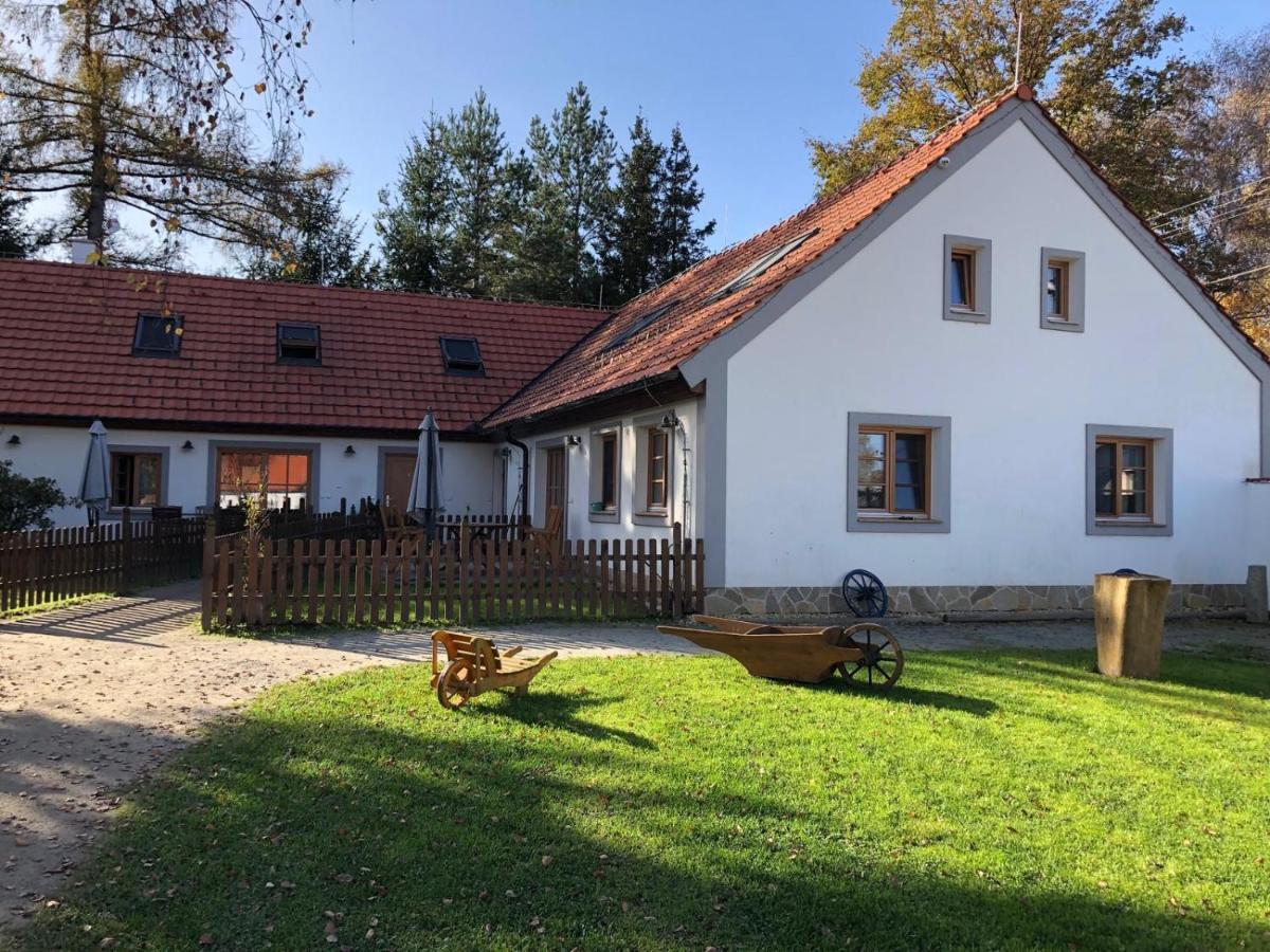 Apartmany Kojakovice - Trebon Jílovice Εξωτερικό φωτογραφία