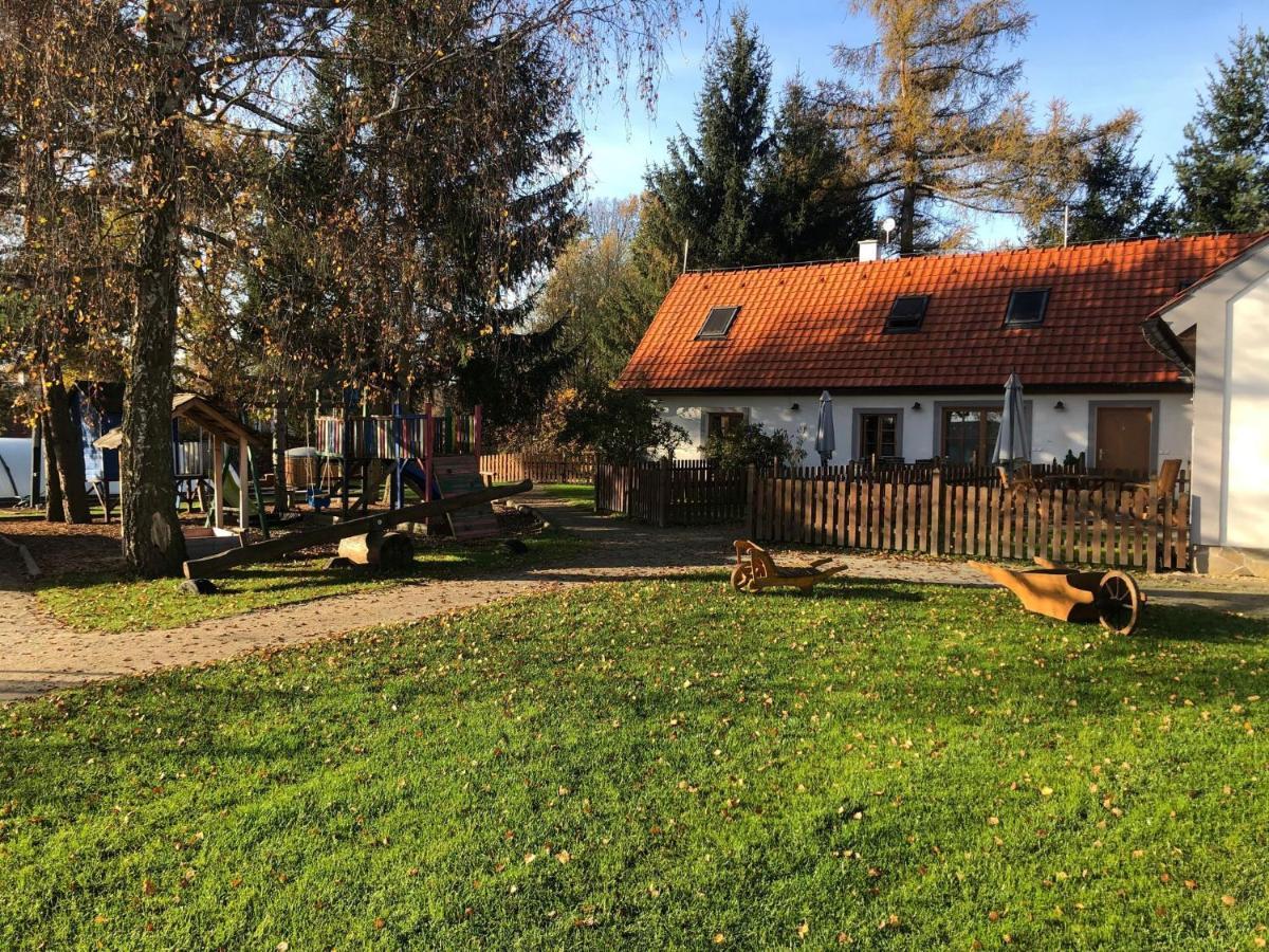 Apartmany Kojakovice - Trebon Jílovice Εξωτερικό φωτογραφία